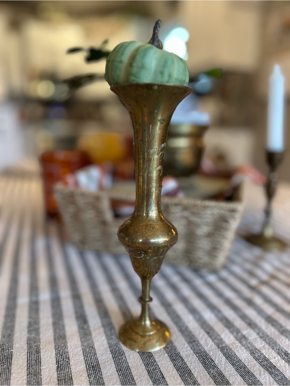 Vintage brass bud of Vase made in India
